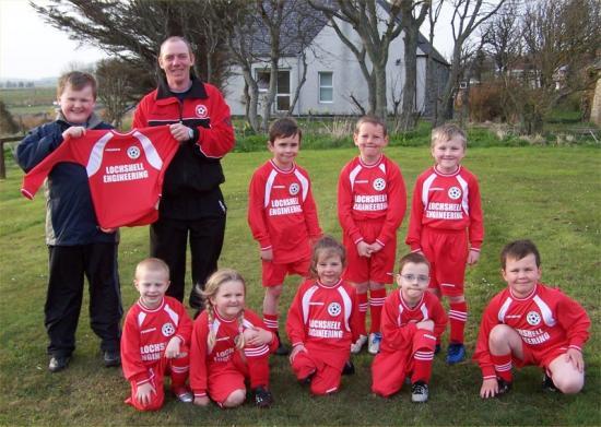 Photograph of Lybster Under 7s Get New Strips